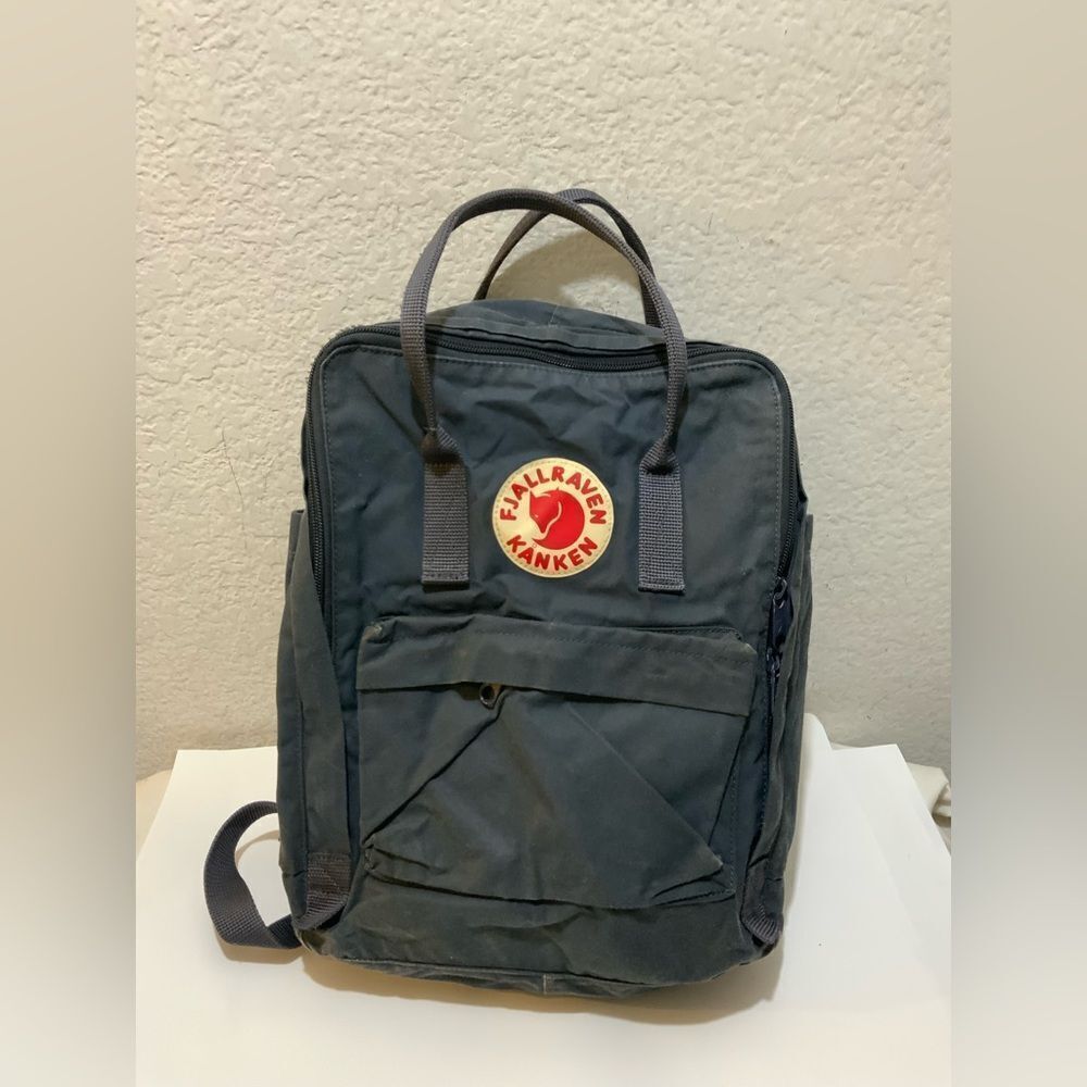 FJALLRAVEN KANKEN GRAPHITE GRAY FULL SIZE BACKPACK